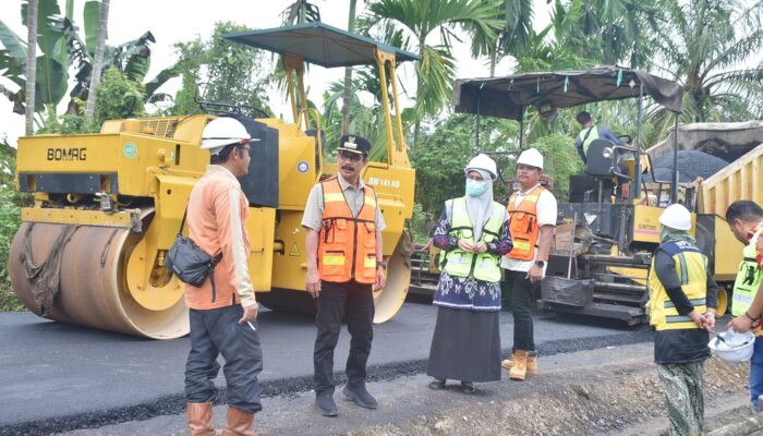 Pj Bupati Aceh Tamiang Minta Proyek Fisik Selesai Tepat Waktu
