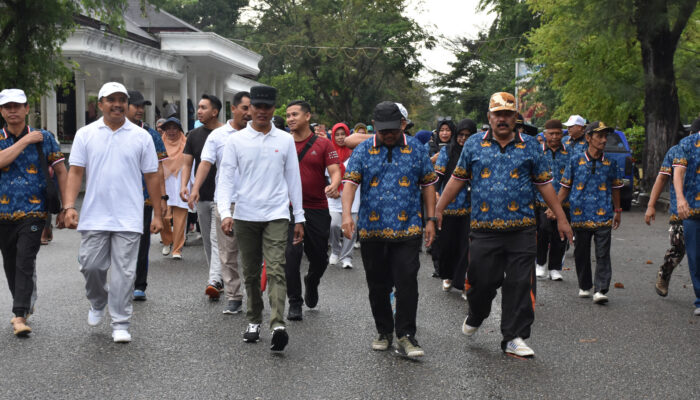 Ratusan ASN Ramaikan Jalan Sehat HUT Korpri