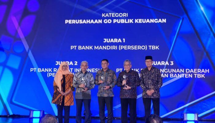 Konsisten Jaga Transparansi, Bank Mandiri Raih Juara 1 Perusahaan Go Publik Keuangan Annual Report Award (ARA) 2022