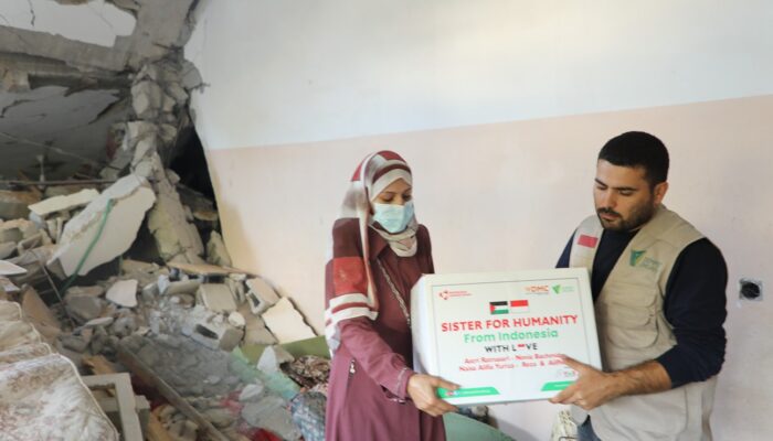 Dompet Dhuafa Salurkan Paket Sanitasi Perempuan Untuk Korban Di Palestina