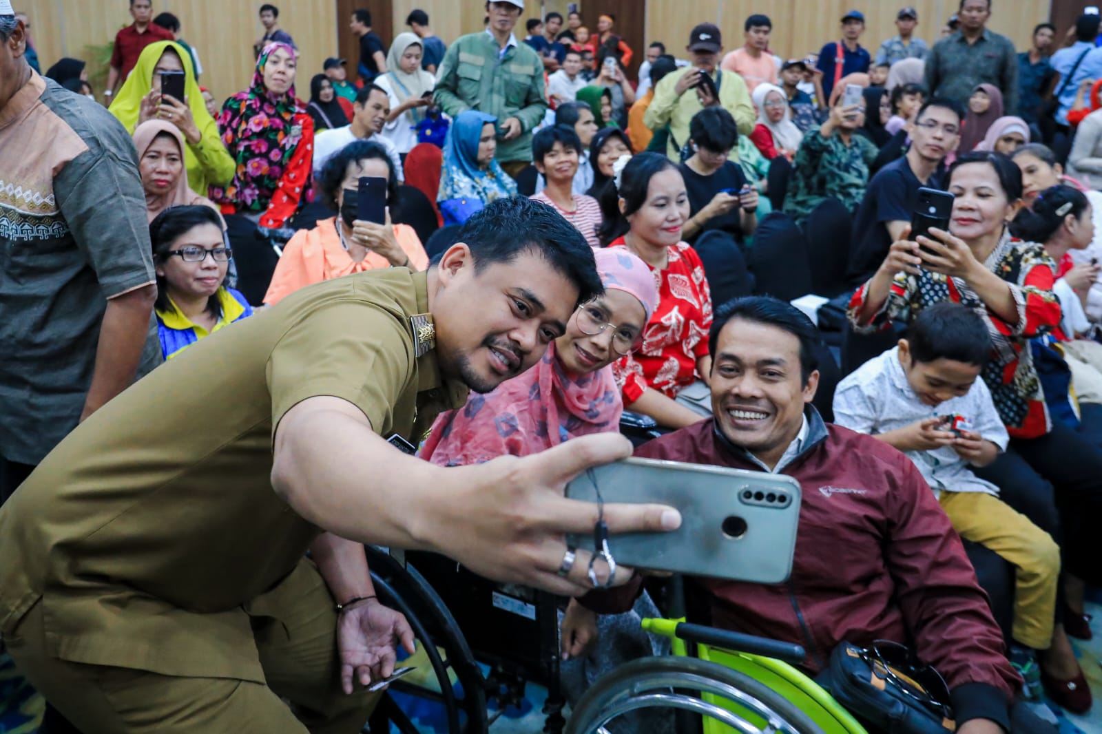 Tarian Multietnis Oleh Disabilitas Hiasi Peringatan HDI, Bobby Nasution Inginkan Penari Tampil di Setiap Kegiatan Pemko Medan