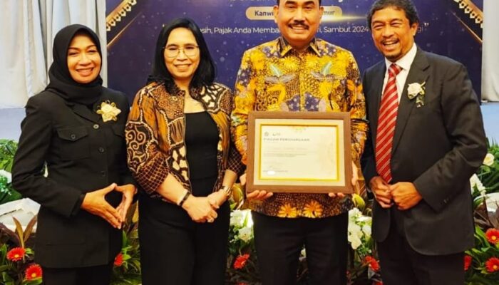 Ke-empat Kalinya, Hendrik Sitompul Pembayar Pajak Terbesar di Kanwil Ditjen Pajak Jakarta Timur