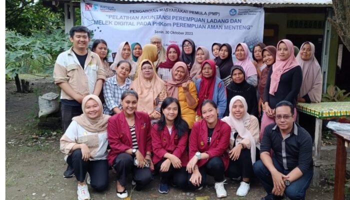 Menang Hibah PMP, Tim Dosen STMB Multismart Realisasikan Pengabdian Kepada Masyarakat