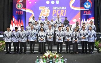 Peringati HUT ke-78 dan HGN 2023, PGRI Siap Sukseskan Transformasi Pendidikan