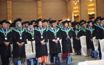 Ukrida Wisuda 293 Lulusannya, Siap Pimpin Perubahan