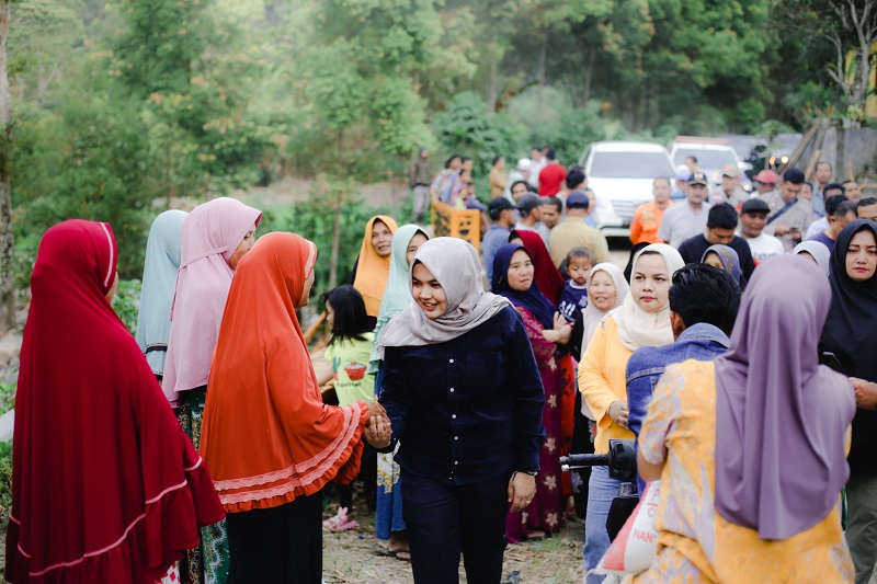 Ketua PPP Nilai Wabup Madina Aspiratif Dan Responsif Ketua PPP Nilai Wabup Madina Aspiratif Dan Responsif