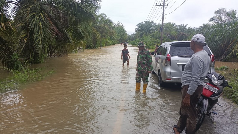 Ibukota Singkil Kembali Dikepung Banjir, Transportasi Lumpuh, Jembatan Jebol