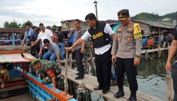 Polisi, BNN Dan TNI Gerebek Tiga Lokasi Diduga Sarang Narkoba