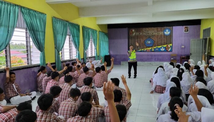 Tekan Angka Bullying Satlantas Polres Langkat Laksanakan Goes To School