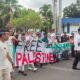 Massa aksi bela Palestina berkumpul di Jalan Veteran untuk melakukan konvoi sembari orasi dan penggalangan dana. (Waspada/Ria Hamdani)