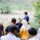 Wabup Madina Atika Azmi Utammi Nasution didampingi sejumlah pimpinan OPD meninjau langsung pasca banjir bandang di sejumlah desa Kec. Ulupungkut, Kab. Madina. Waspada/Ist