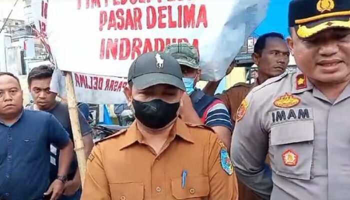 Kisruh Pembagian Kios Pasar Delima, Kadisnaker Perindag Dinilai Langgar Kesepakatan