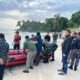 Kapolres Sabang, AKBP Erwan, SH, MH di lokasi terdamparnya pengungsi Rohingya di Desa Ujong Kareng Sabang. (Waspada/ist)