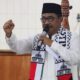 Wali Kota Binjai Amir Hamzah ingatkan untuk tidak lakukan pungli PKL Lapangan Merdeka. (Waspada/ist)