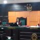 Ketua PN Kisaran Halida Rahardhini menjadi Hakim Ketua, didampingi Hakim Anggota Nelly Rakhmasuri Lubis, dan Antoni Trivolta dalam sidang lanjutan agenda pembacaan putusan, salah satu empat kurir 20 kilogram SS dan 40 ribu butir ekstasi divonis mati. Waspada/Ist