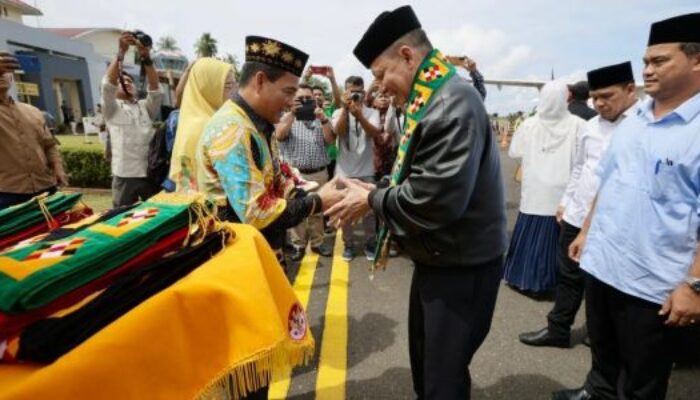 Pj Gubernur Aceh Tiba Di Simeulue, Nanti Malam Buka MTQ XXXVI