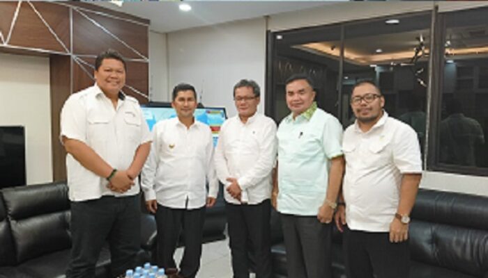 Tangani Banjir Agara, Syakir Kunjungi Empat Kementerian Dan BNPB