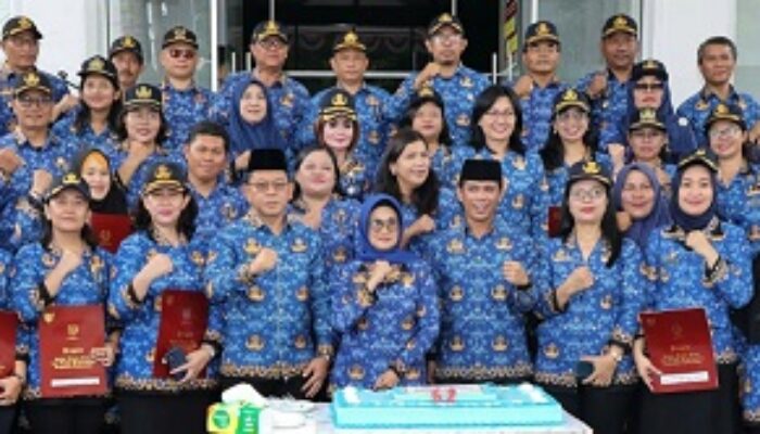 152 ASN Pemko Terima Satyalencana Karya Satya