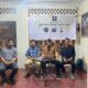 SEKUMPULAN pemuda dan mahasiswa menggelar diskusi publik bertajuk "Tanda Tanya Integritas Bawaslu Medan" yang digelar oleh lembaga kajian demokrasi, riset dan kebijakan publik, Institut Kolektif Medan di Seneca Cafe, Medan, pada Minggu (19/11/2023) malam. Waspada/Ist