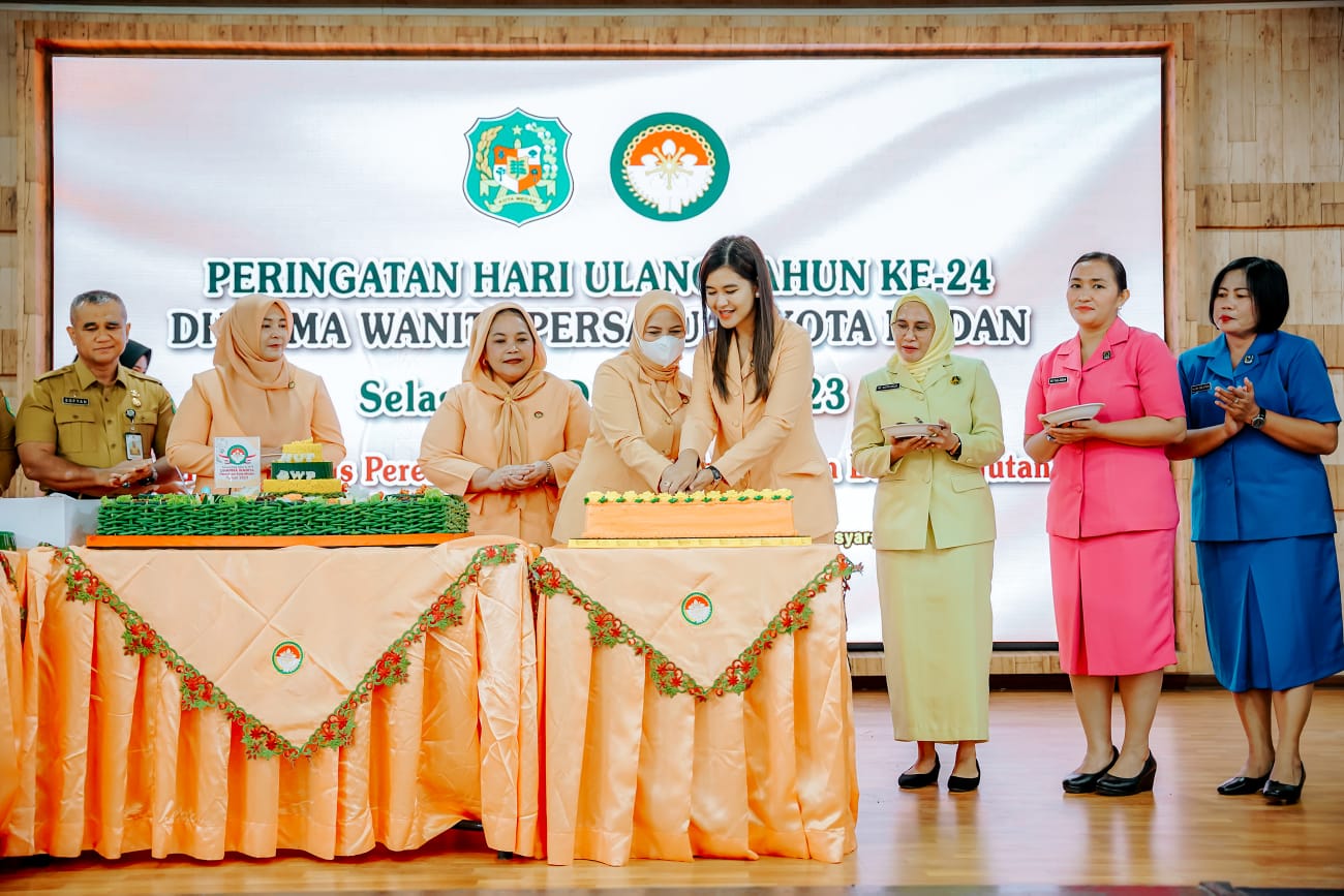 HUT ke-24 DWP Kota Medan Diwarnai Pemotongan Tumpeng, Semoga Jadi Support System Pembangunan