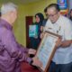 Aulia Rachman Dinobatkan Tokoh Masyarakat Peduli Pendidikan Dan Perkembangan YPSA