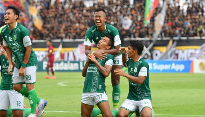PSMS Segel Tiket 12 Besar