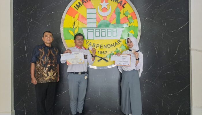  Siswa SMA Harapan Medan Raih Dua Medali Olimpiade