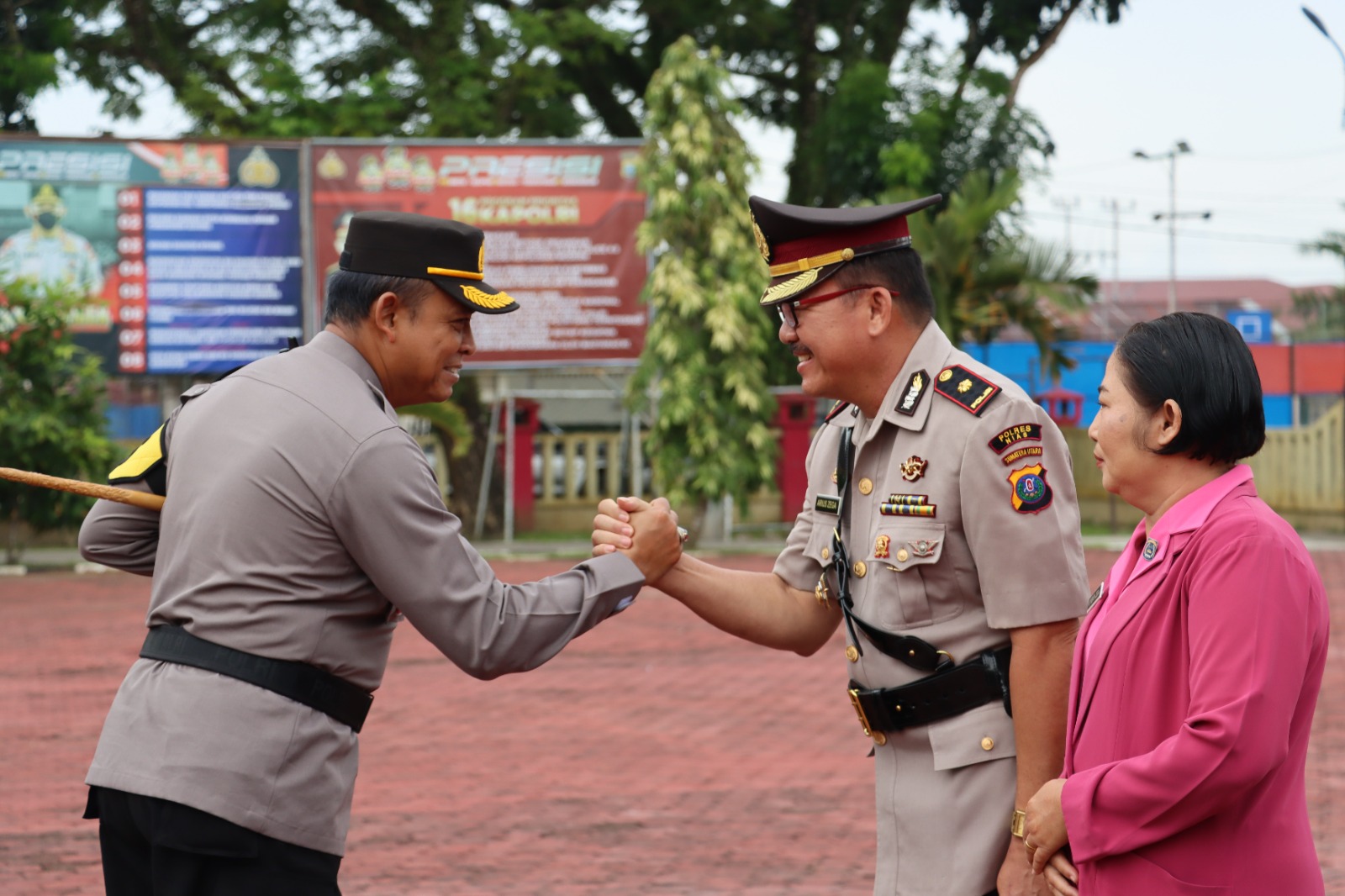 Kapolres Nias Pimpin Sertijab Kabag, Kasat Dan Kapolsek 