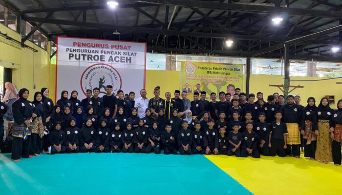 151 Pelajar Ikuti Kejuaraan Pencak Silat Putroe Aceh I