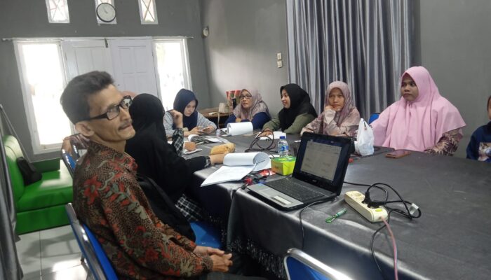 Pesantren Baitul Arqam Gelar Workshop Pembuatan Perangkat Pembelajaran