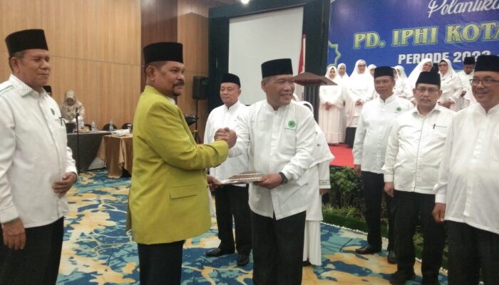Lantik Pengurus IPHI Kota Medan, Rahudman Minta IPHI Kompak Bangun Umat