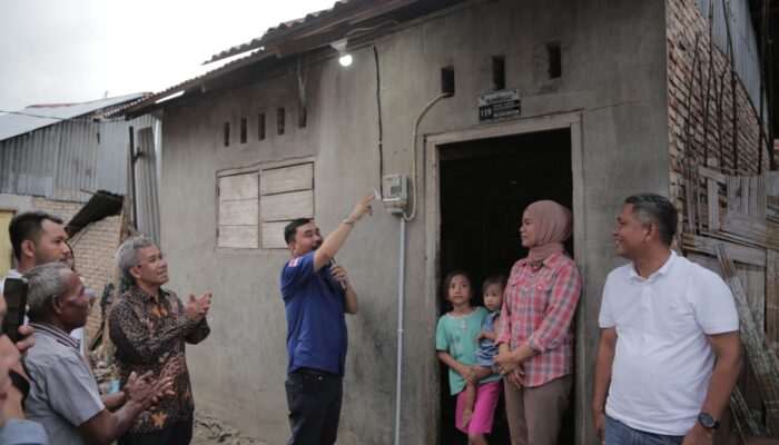 PLN UID Sumut Nyalakan Listrik 272 Warga Tak Mampu Di Sergai