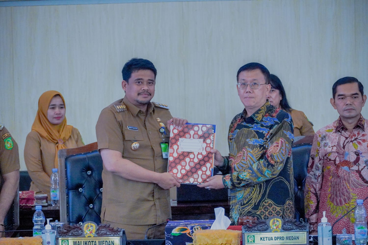 Pemko Medan & DPRD Setujui Ranperda tentang Pajak dan Retribusi Daerah