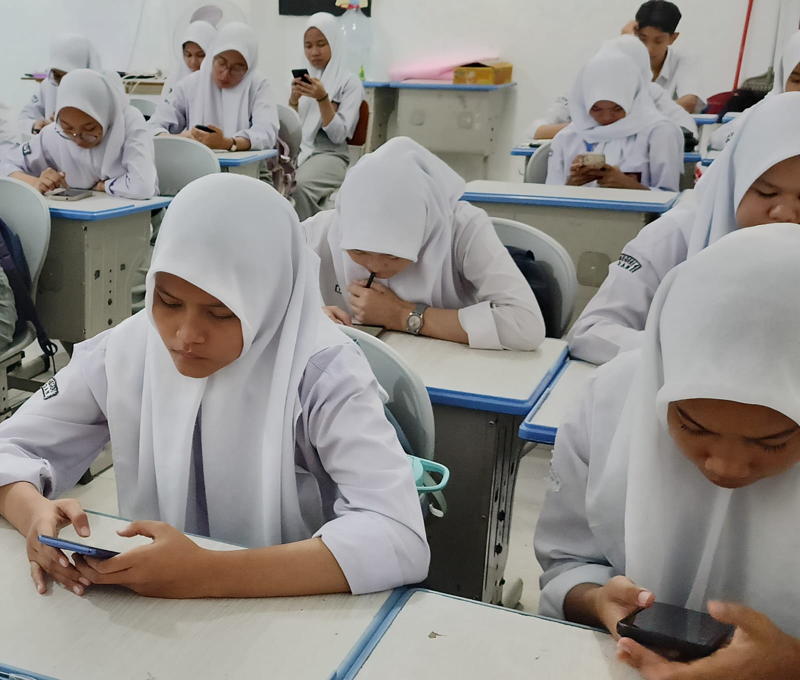 1.202 Siswa SMKN 1 Medan Ikuti Ujian Semester Ganjil