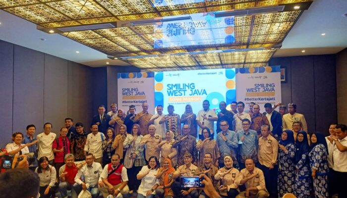 Promosikan Bandara Kertajati, Disbudpar Jabar Gelar ‘Smiling West Java’ Di Medan