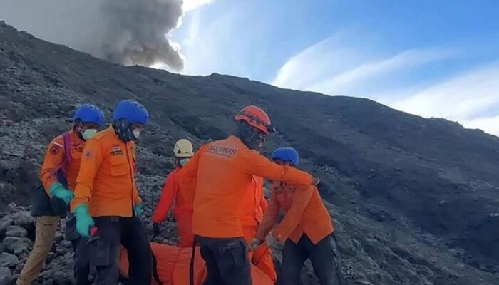 Empat UNP Korban Musibah Erupsi Merapi