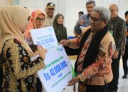 BPJS Ketenagakerjaan Salurkan Santunan Kematian Dan Beasiswa Rp.345 Juta Untuk Aparatur Gampong