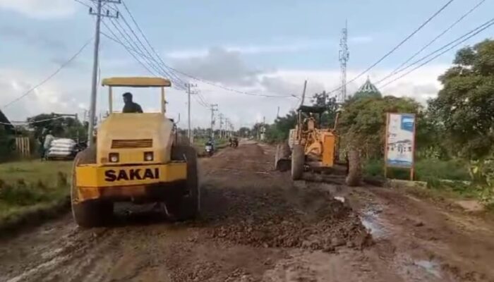 Pemkab Aceh Besar Tangani Darurat Jalur Limpok-Cot Iri
