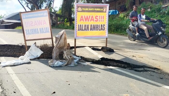 Jalan Di Aceh Timur Rusak Berat