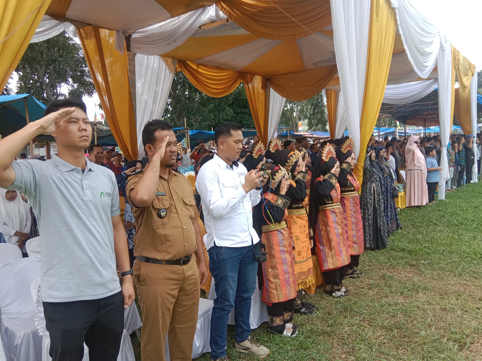 Tarian Aceh Dan Jatim Isi HBT; 'Transmigrasi Satukan Negeri'