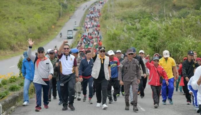 Jalan Sehat Dan Senam Masal Meriahkan HUT Ke-20 Bener Meriah