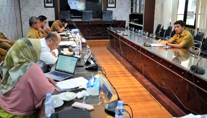 Tujuh Peserta Seleksi Terbuka JPT Pratama Pemko Medan Mengikuti Tes Penulisan Makalah Dan Wawancara