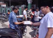 BPP Prabowo-Gibran Sumut Bagi-bagi Nasi Kotak Dan Susu Gratis