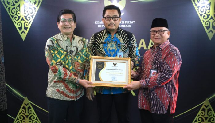 DPD RI Raih Peringkat Pertama Penghargaan Informasi Publik