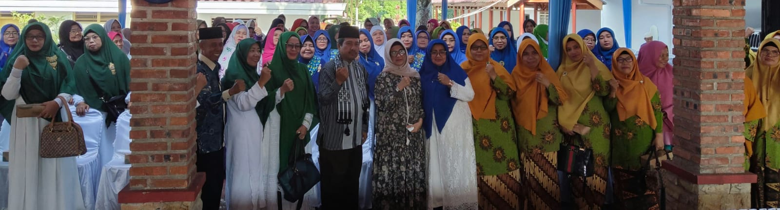 Wali Kota P. Siantar Gelar Pengajian Akbar Perempuan Di Hari Ibu