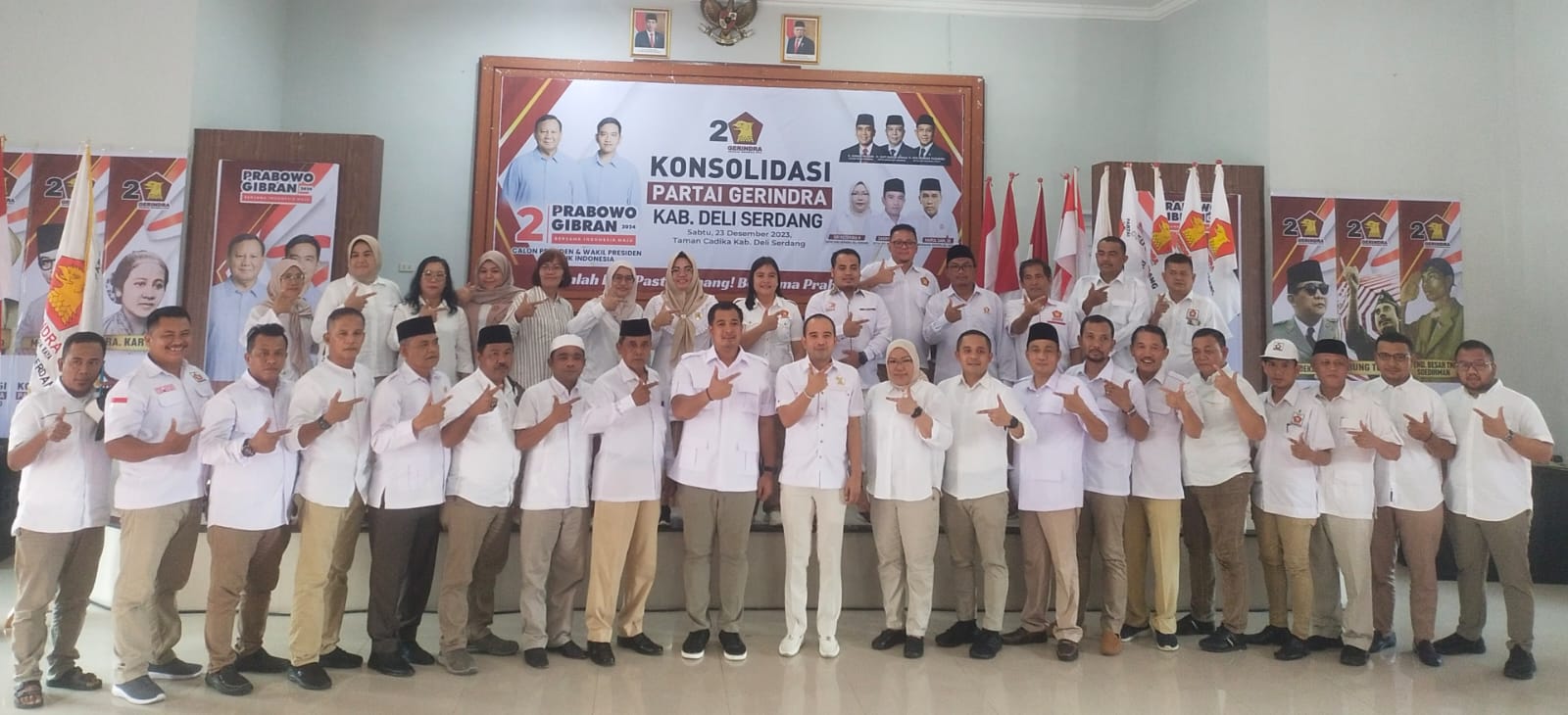 TKD Sumut Diharap Instruksikan Caleg Di DS Pasang Foto Prabowo-Gibran Dalam APK