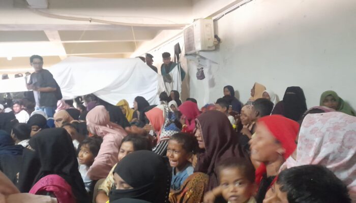 Diserbu Mahasiswa, Pengungsi Rohingya Di BMA Nangis Ketakutan