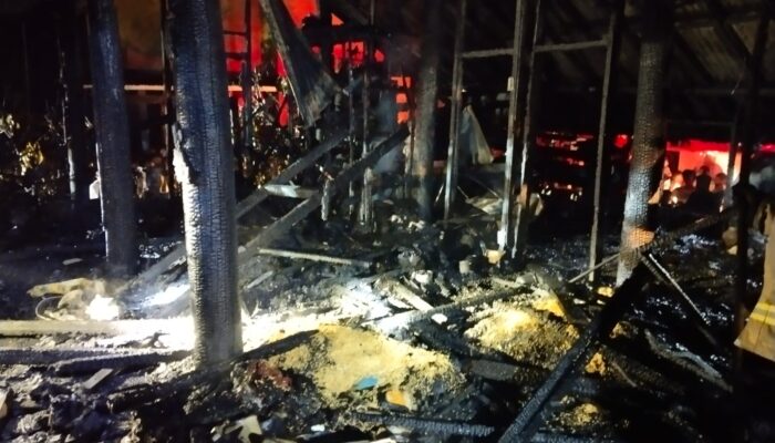 Rumah Terbakar Di Aneuk Galong