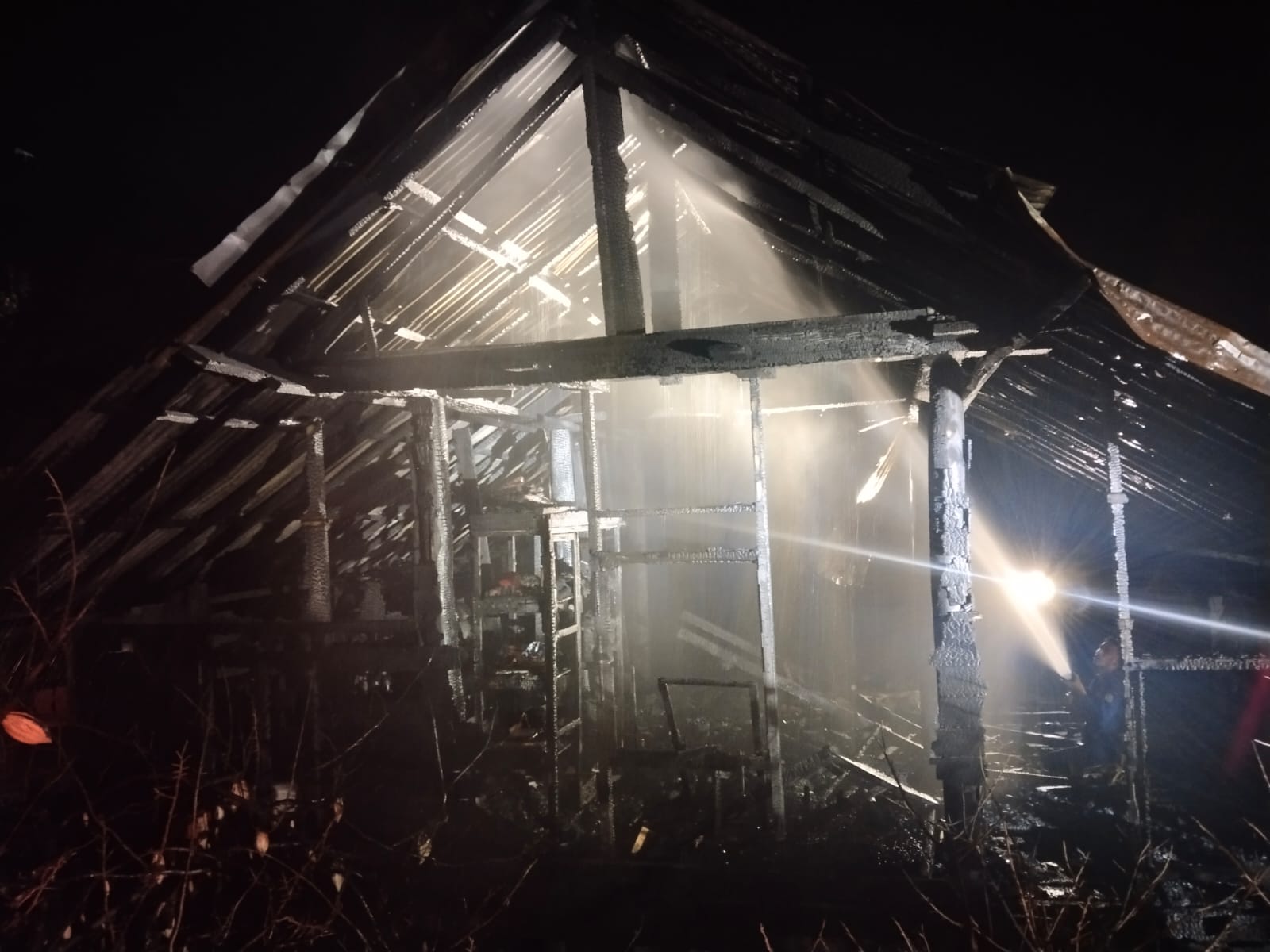 Rumah Terbakar Di Aneuk Galong Rumah Terbakar Di Aneuk Galong