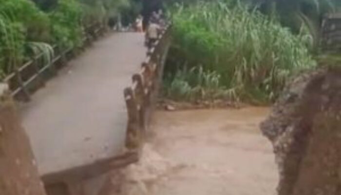 Bencana Banjir Di Palas, Satu Jembatan Dan 4 Titi Gantung Ambruk